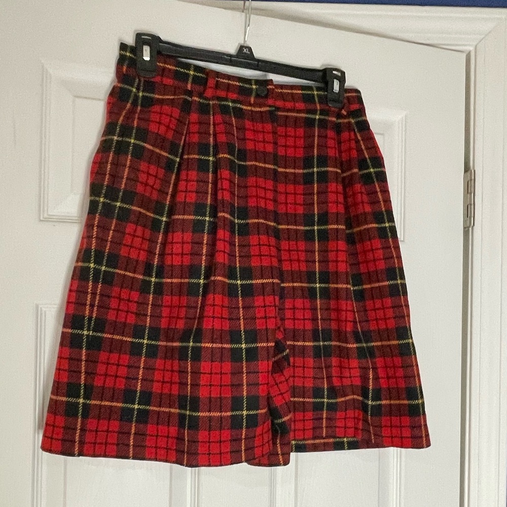 SAG HARBOR vintage wool-blend tartan plaid shorts - size 10
